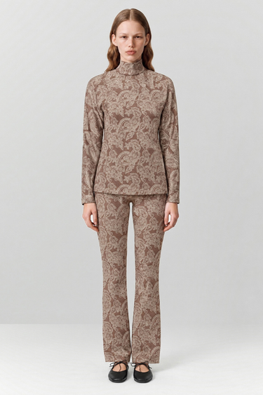 Knitted Trousers – Brown Paisley