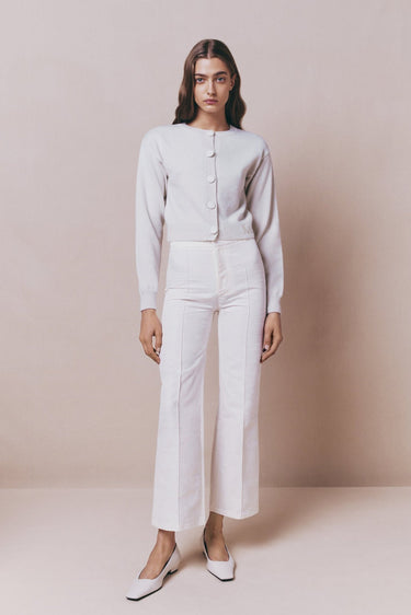 Off-white buttoned cropped cardigan