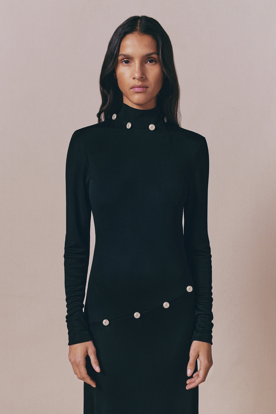 Black long-sleeve dress with button details – DESTREE