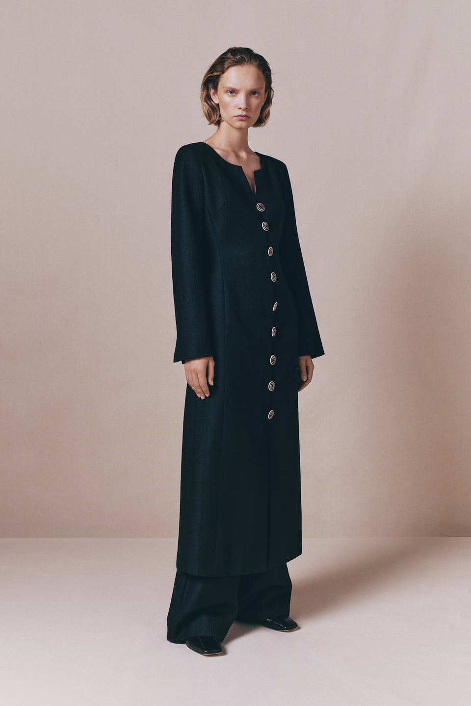 Black Long-sleeve dress with refined button details