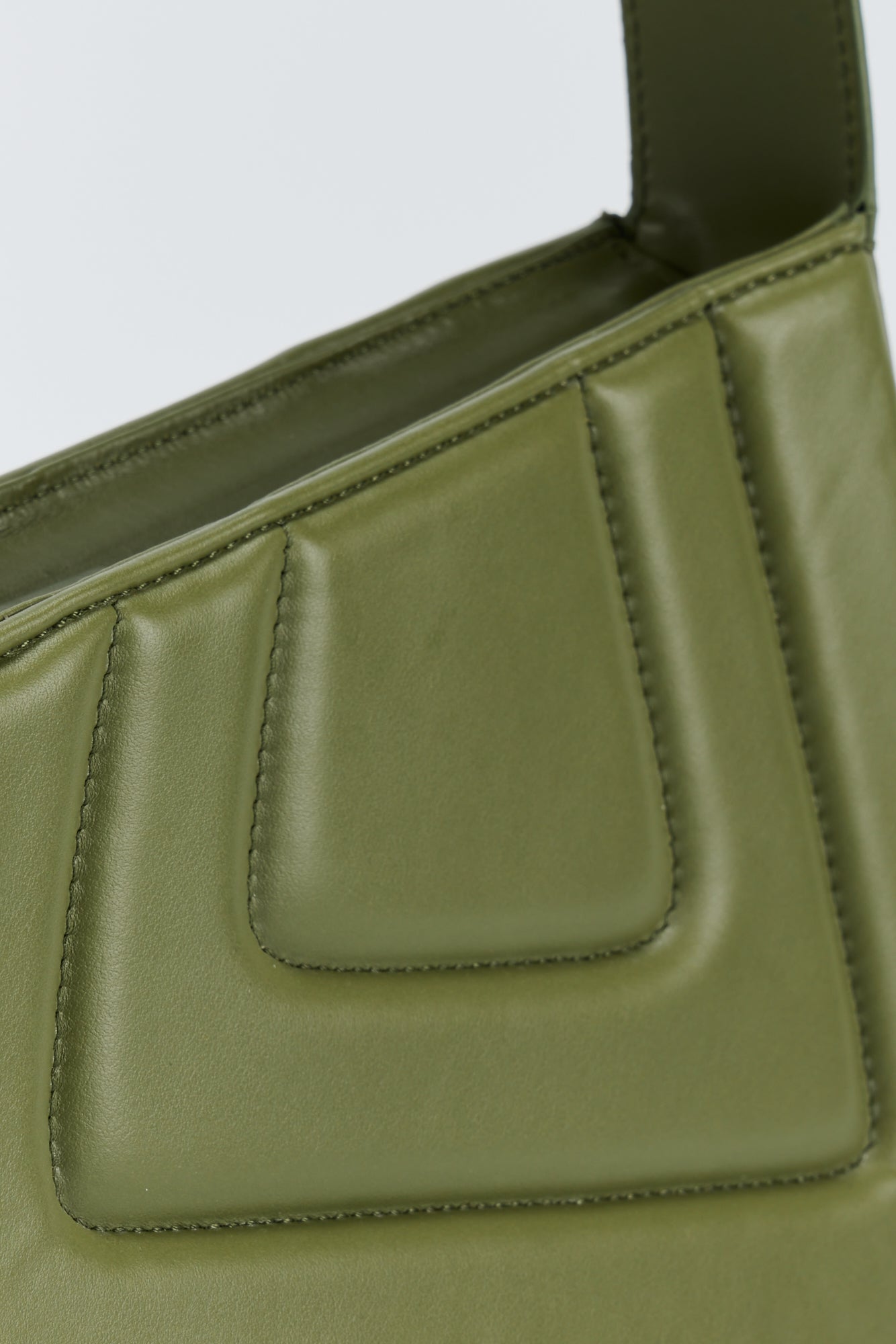 ALBERT SMALL QUILTED OLIVE